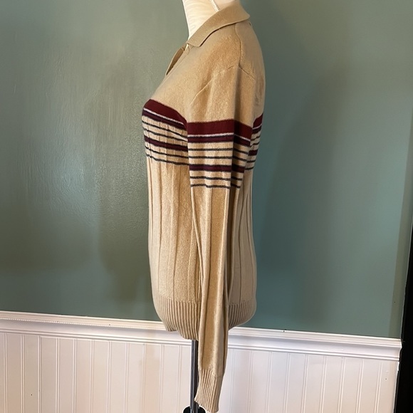 Rare Vintage Early 70s GAP V Neck Collar Striped Sweater ☘️ 30% off Bundles… - Picture 3 of 8